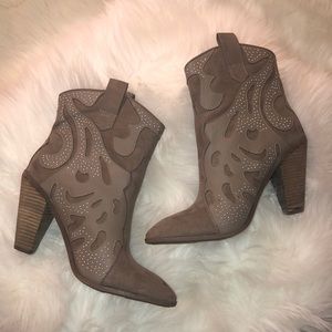 Carlos Santana Western Ankle Booties Size 10
